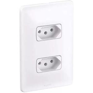 Conjunto Tomada Dupla 10A 2p+T 4x2 Zeffia Branca Legrand Pial