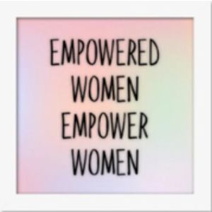 Quadro Diagonal Frases Empowered 18x18cm Branco Quadrado