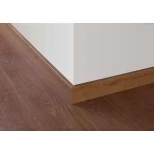 Rodapé Piso Laminado 2,40x8cm Catedral Sé 704 Quick-Step