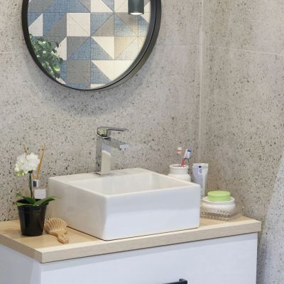 Cuba para Banheiro de Apoio com Mesa Branca 35x35 Fiori