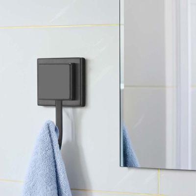 Gancho Adesivo Piatina Black 6cmx5cm Arthi