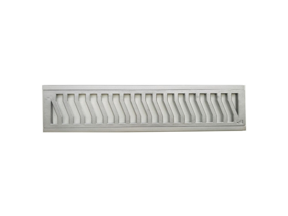 Conjunto Grelha para Pedestre 15x50cm Aluminio Martelado Costa Navarro