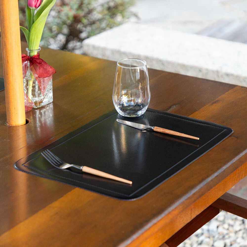 Lugar Americano 44cm X 29CM PVC Preto Copa e Cia